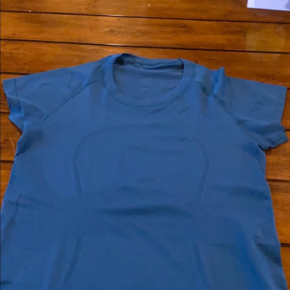 Lululemon swiftly tech short sleeve shirt